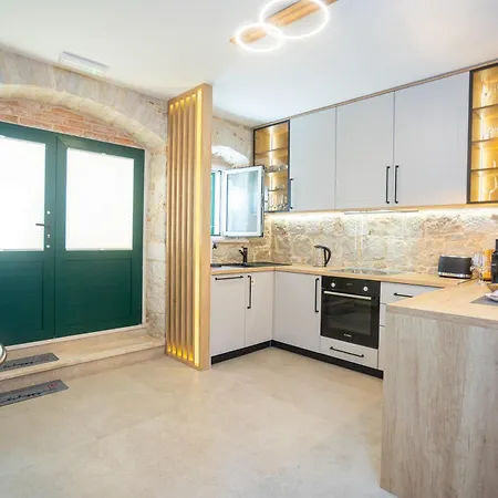 Lägenhet Kamarin Luxury Split