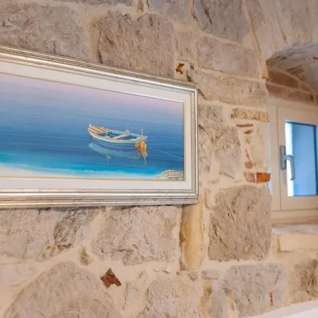 Kamarin Luxury Lägenhet *